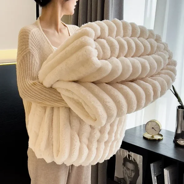Bedsure Sherpa Throw Blanket – Thick, Warm & Cozy Fleece for Couch, Bed, and Picnic – All-Season Soft Blanket - Image 4