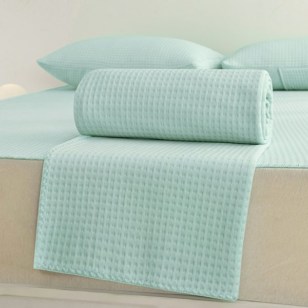 High-End Waffle Plaid Ice Silk Summer Blanket – Double-Sided Cooling Duvet for Bed – Air-Conditioning Quilt Comforter - Image 3